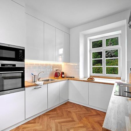 Downtown Suites Mala Strana براغ المظهر الخارجي الصورة